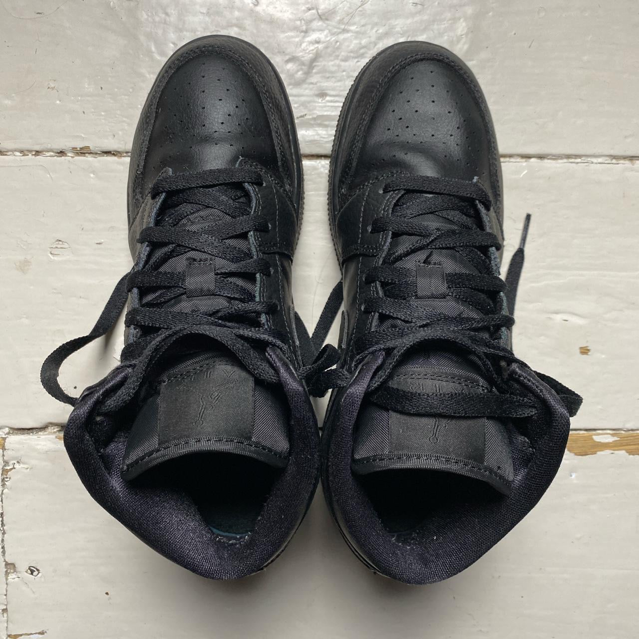 Jordan 1 Mid Black (UK 6)