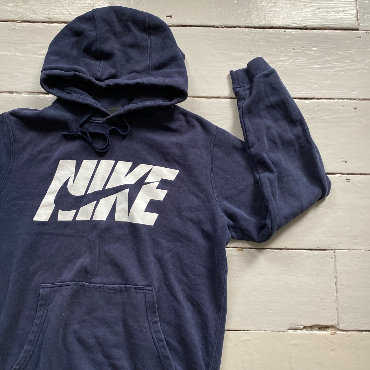 Nike Club Swoosh Spellout Hoodie (Medium)