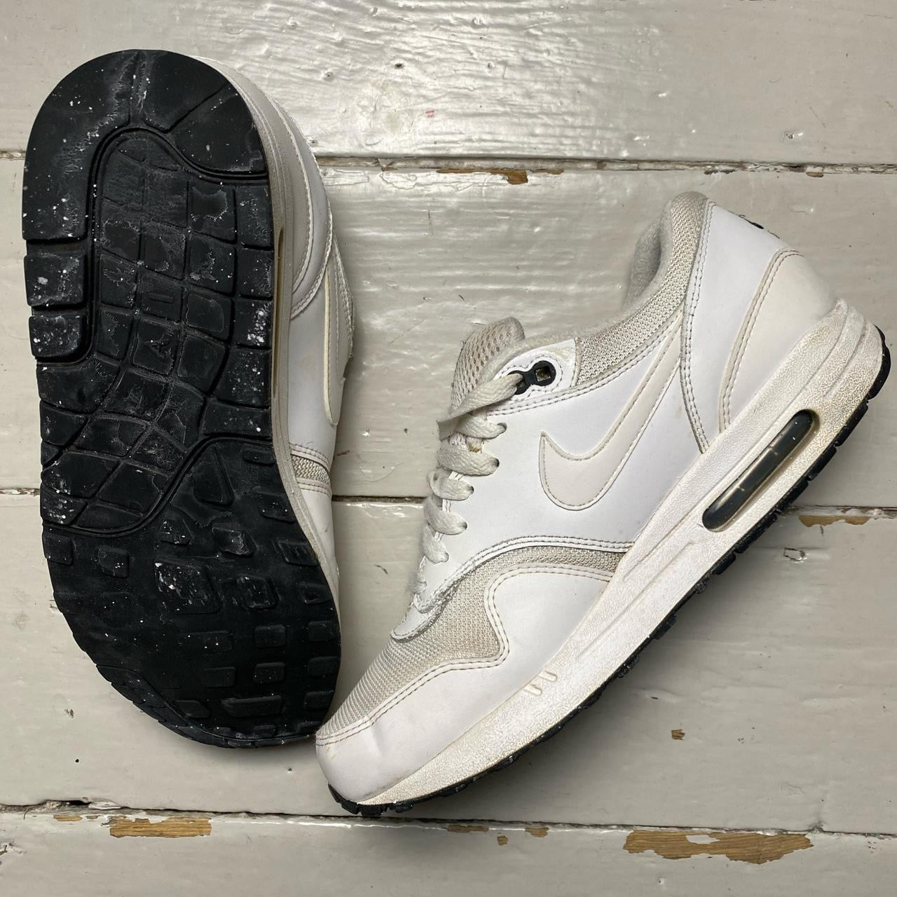 Nike Air Max 1 White (UK 8)