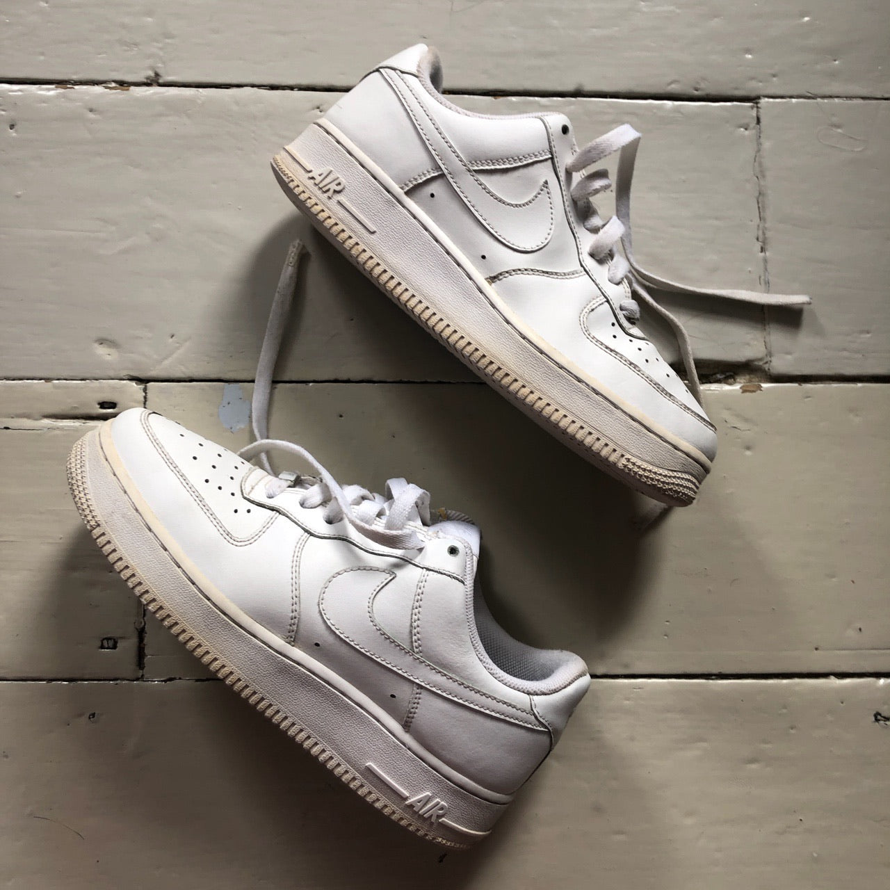 Nike Air Force 1 White (UK 5.5)