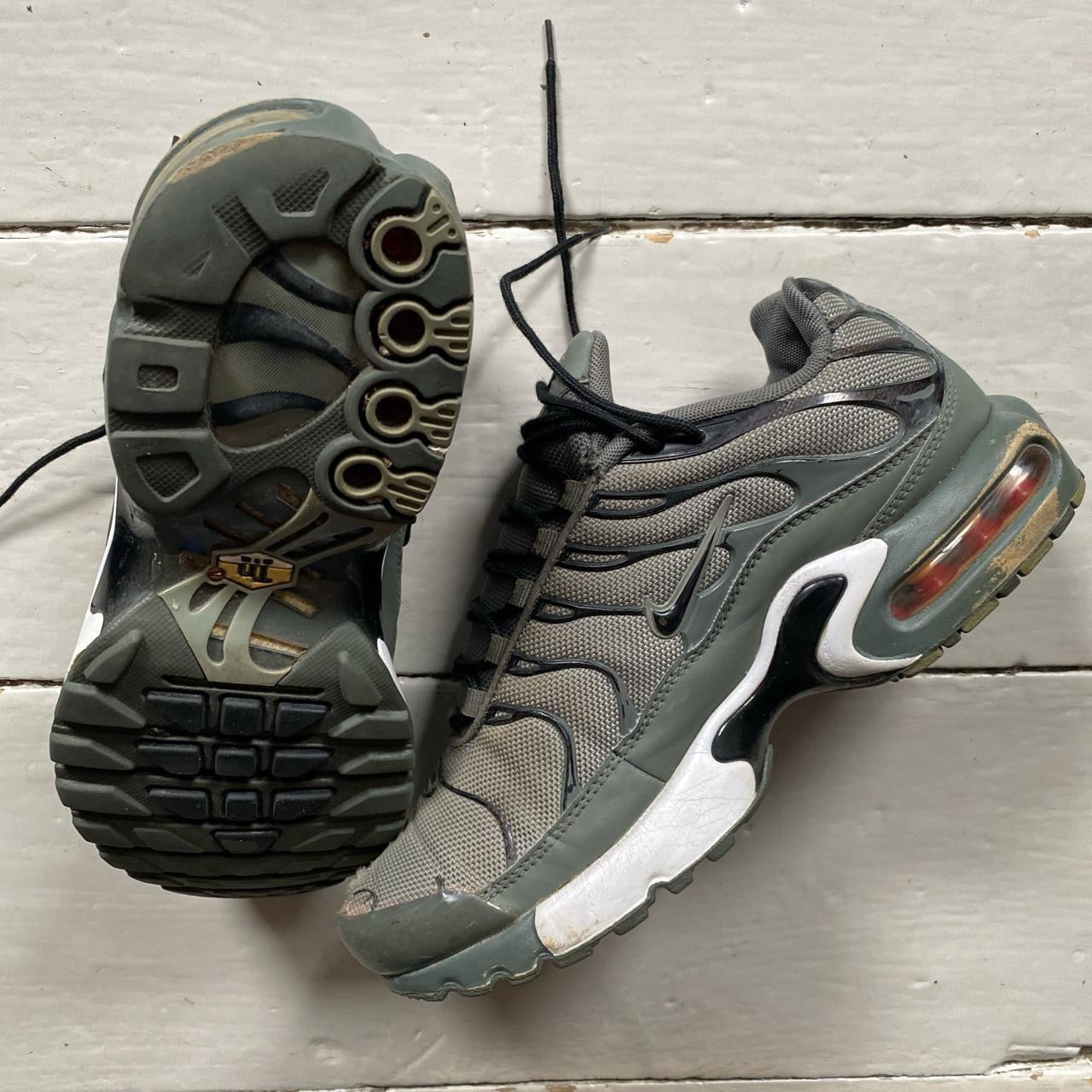 Nike TN Air Max Plus Khaki (UK 5.5)