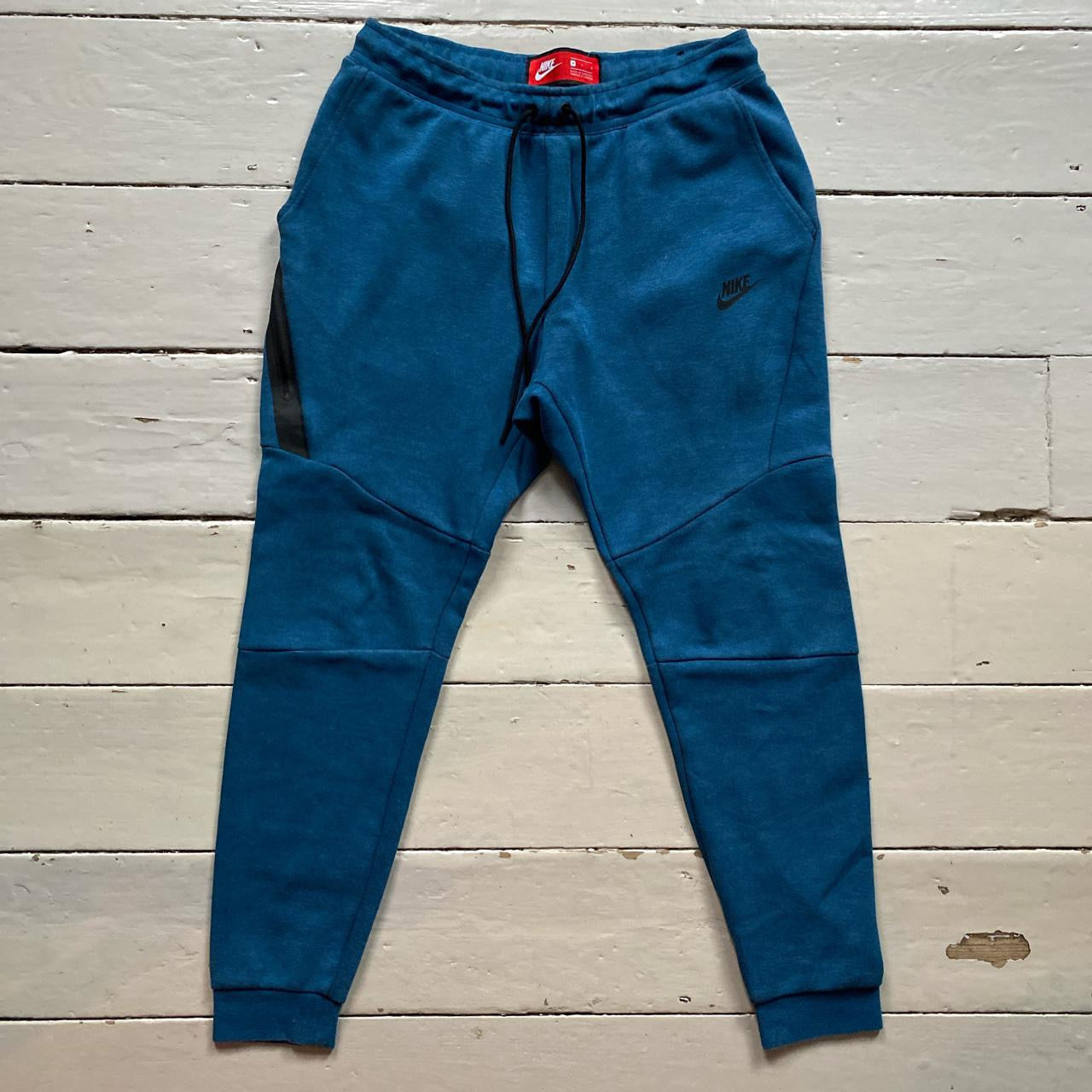 Nike Tech Fleece Blue Hoodie (Large)