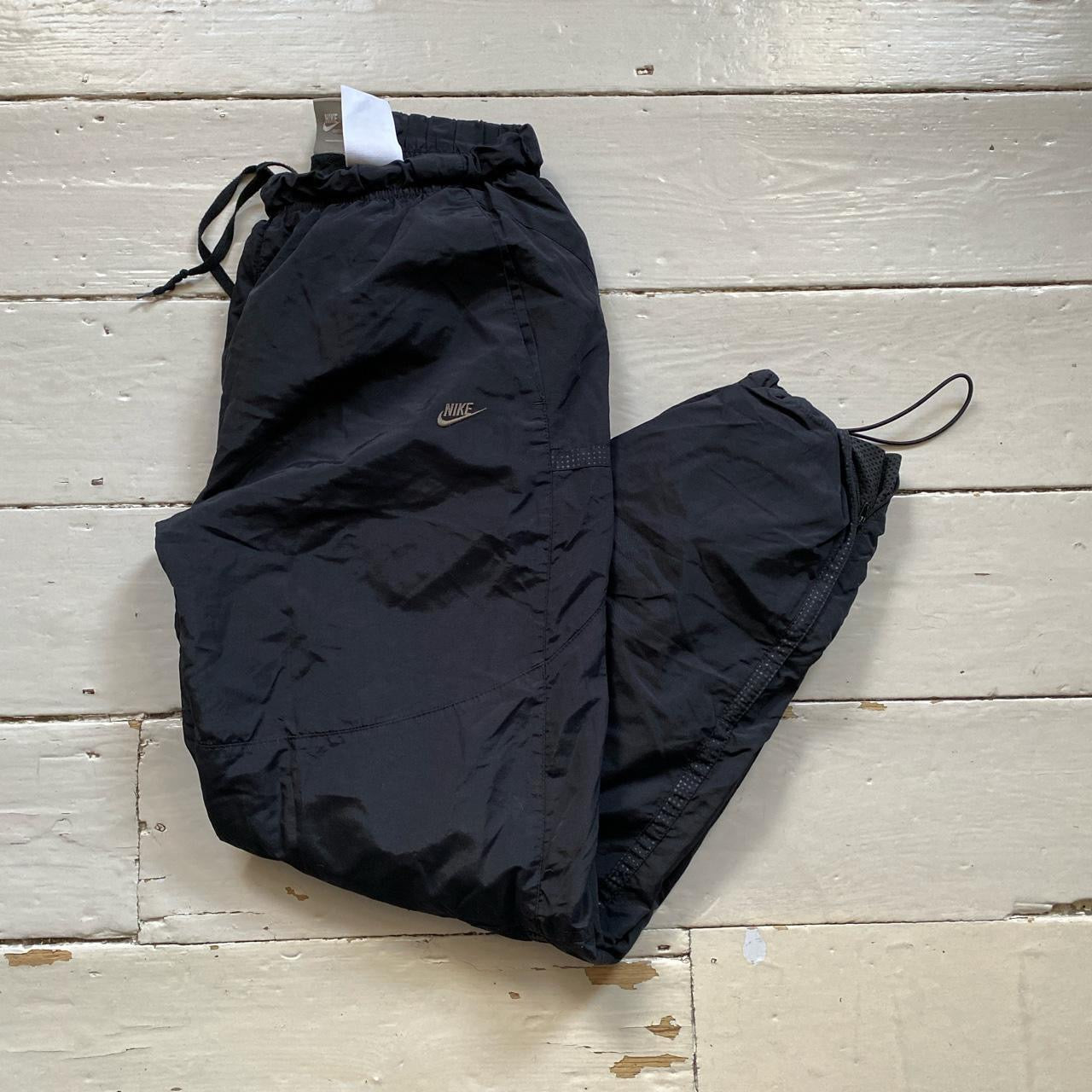 Nike Air Vintage Shell Bottoms (Medium)