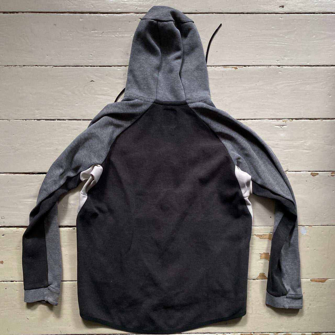 Nike Tech Fleece Old Season Hoodie (Medium)