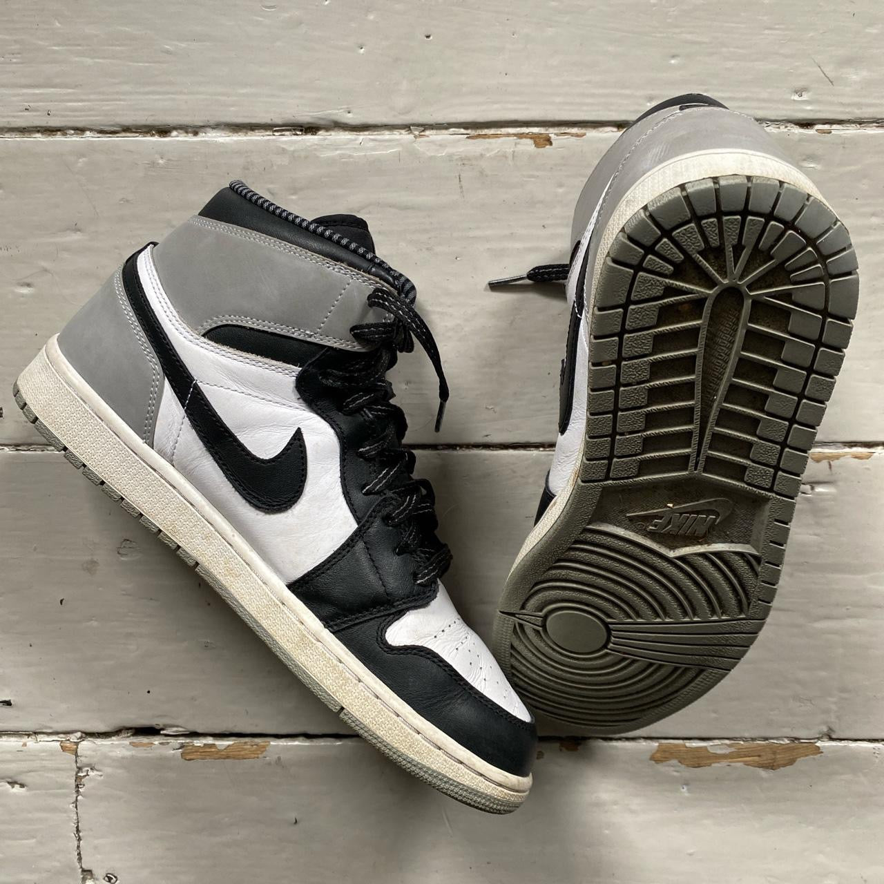 Jordan 1 Barons (UK 9)