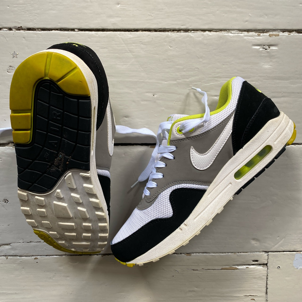 Nike Air Max 1 Neon 2013 (UK 7)