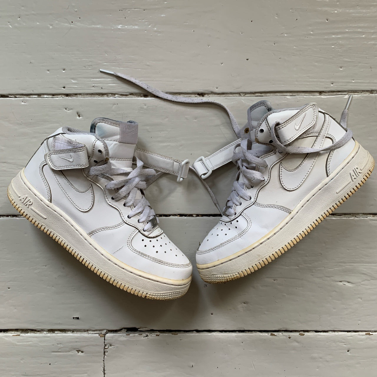 Nike Air Force 1 Mid White (UK 3.5)