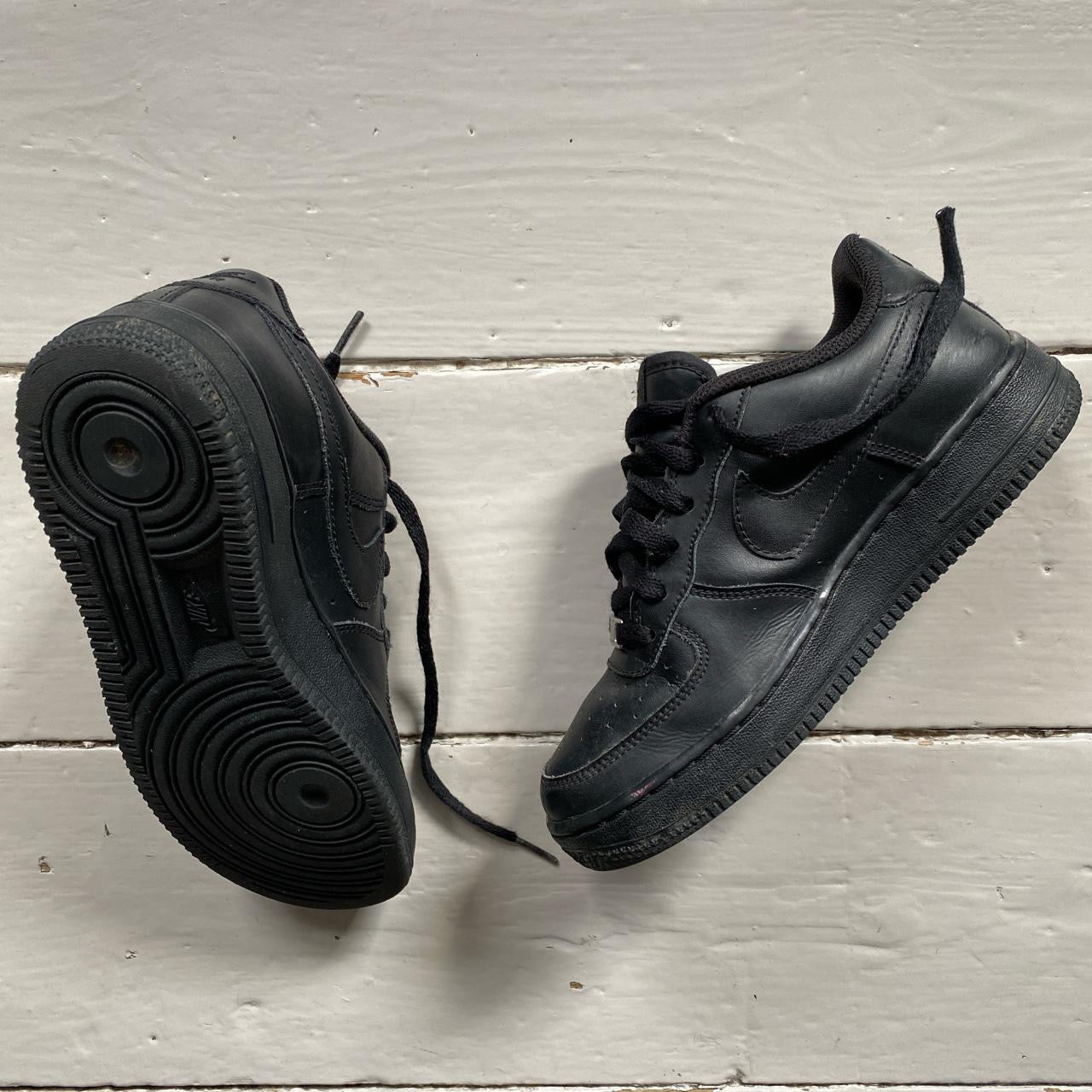 Nike Air Force 1 Black (UK 4.5)