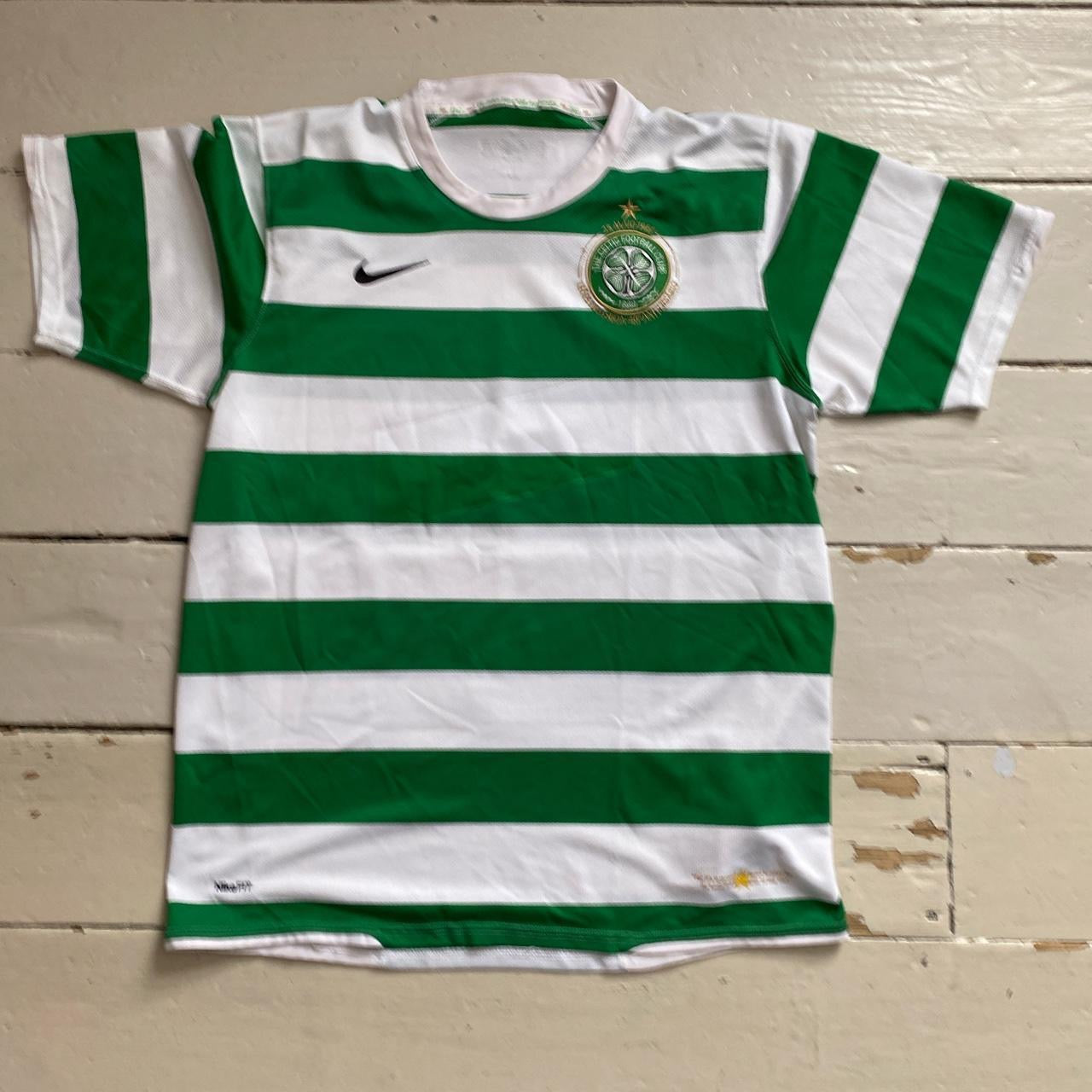 Nike Celtic Football Jersey and Shorts (Large)