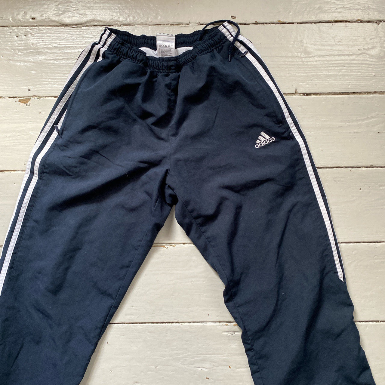 Adidas Navy Shell Bottoms (30/30)