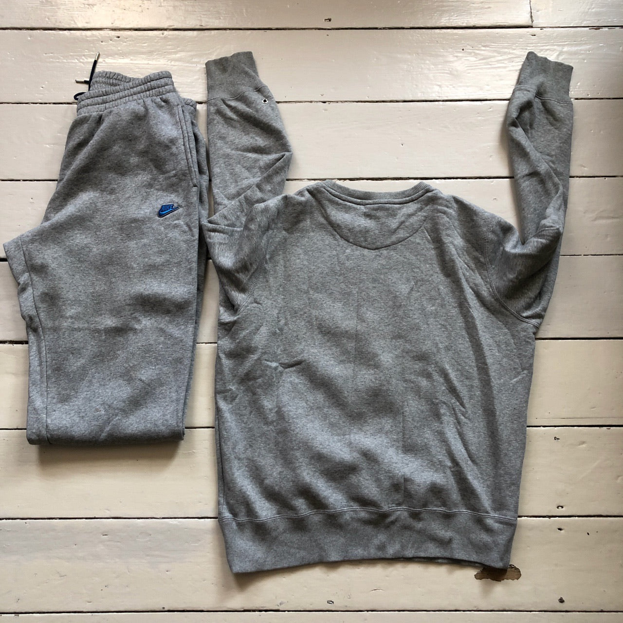 Nike Swoosh Grey Joggers and Jumper Tracksuit (Medium)