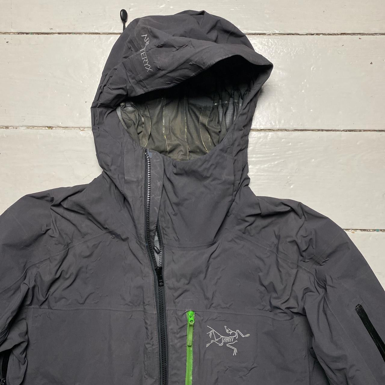 Arc’Teryx Goretex Pro Sidewinder Jacket (XL)