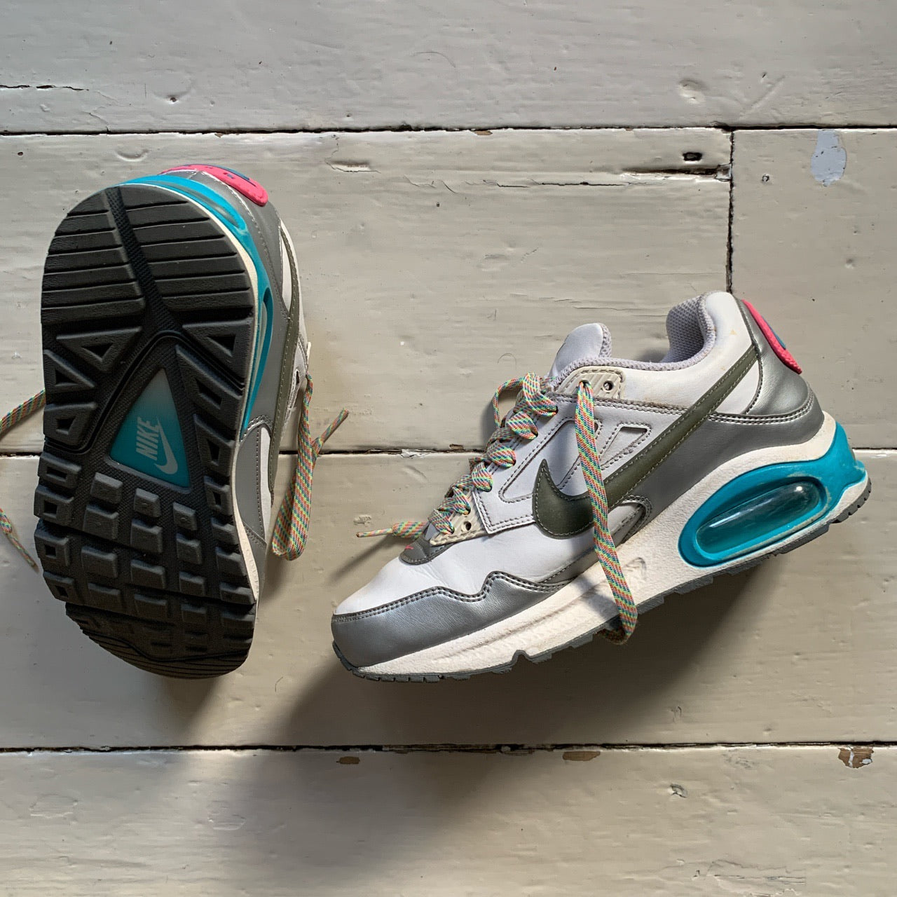 Nike Air Max Skyline Vintage 2010 Rainbow (UK 4)