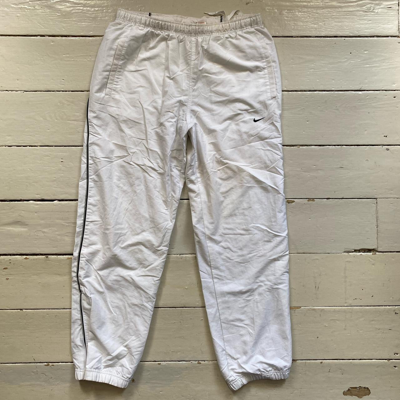 Nike Vintage White Shell Bottoms (Large)