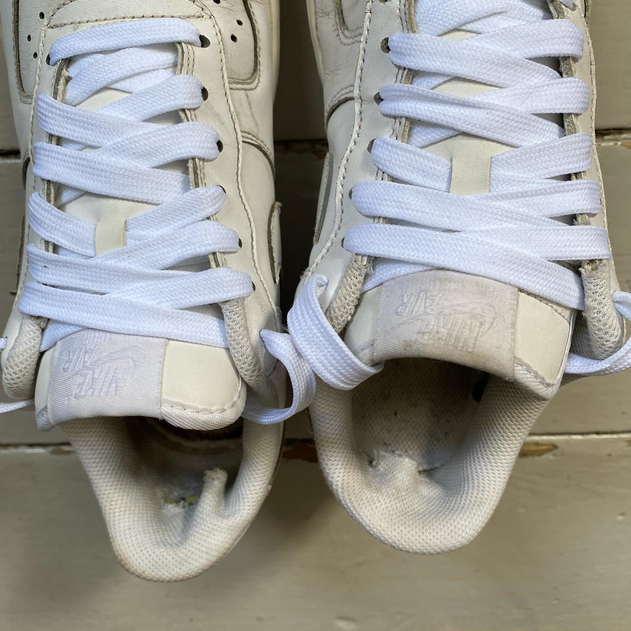 Nike Air Force 1 White (UK 6)