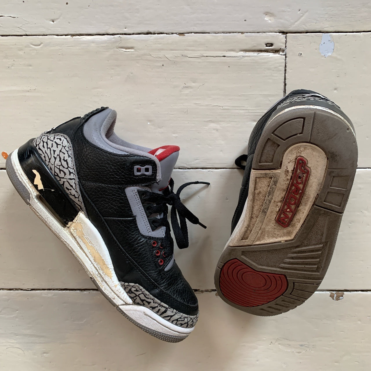 Jordan 3 Cement Black 2011 (UK 6)