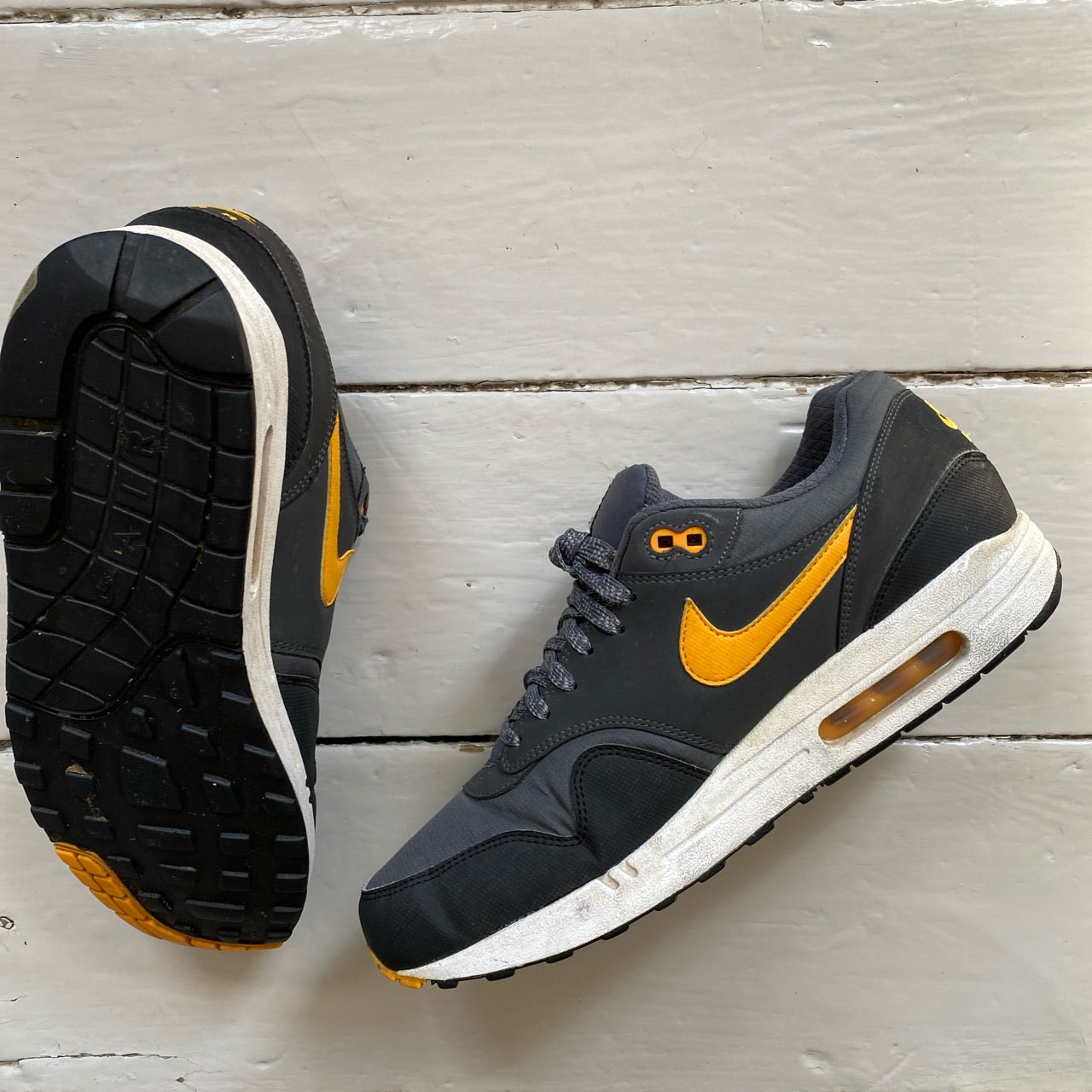 Nike Air Max 1 Grey Orange (UK 10)