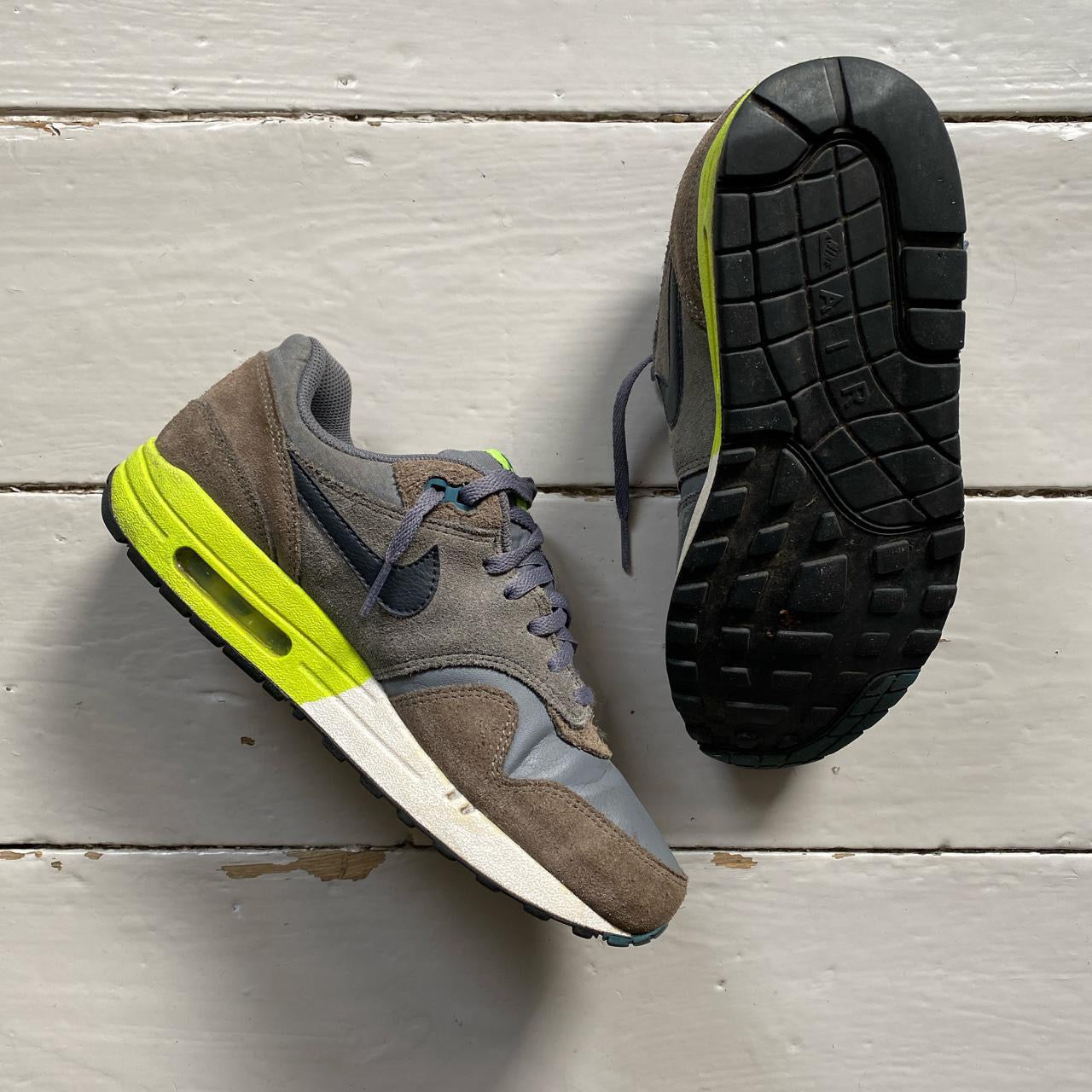 Nike Air Max 1 Grey Green (UK 6)