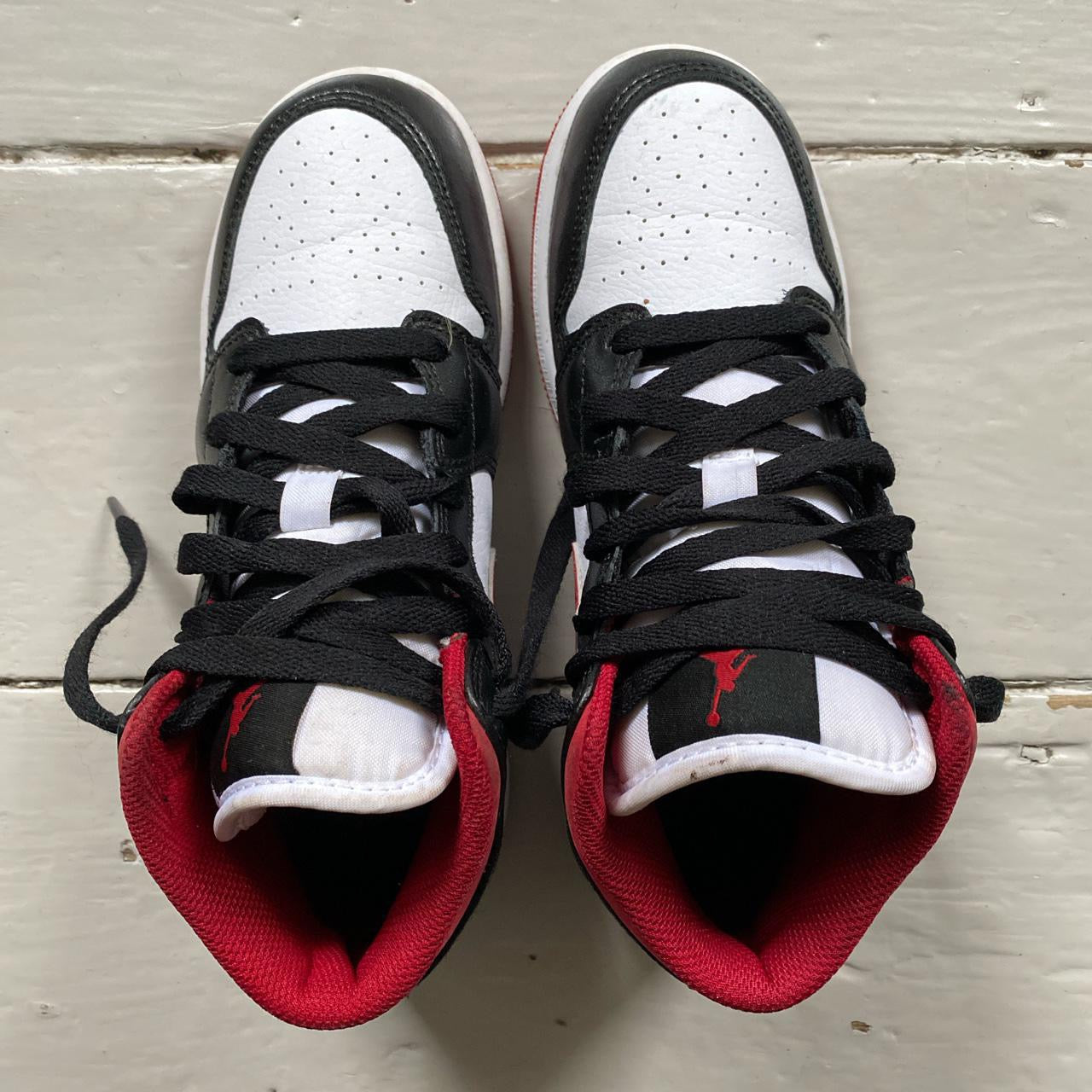 Jordan 1 Mid Gym Red (UK 3)