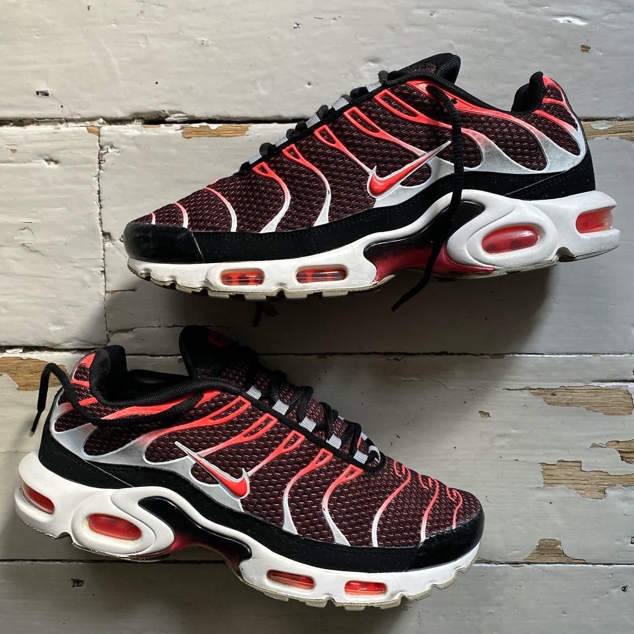 Nike TN Air Max Plus Hot Lava (UK 9.5)