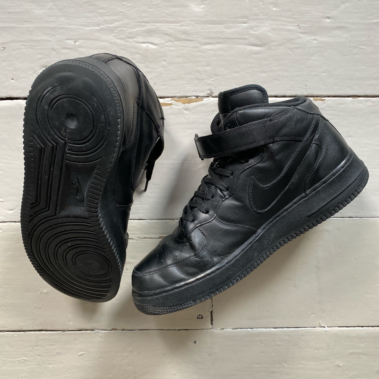 Nike Air force 1 Mid Black (UK 11)