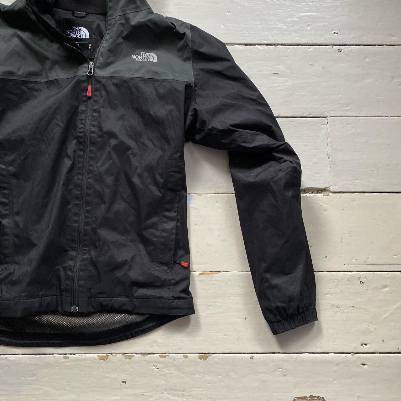 The North Face Dryvent Windbreaker (Small)