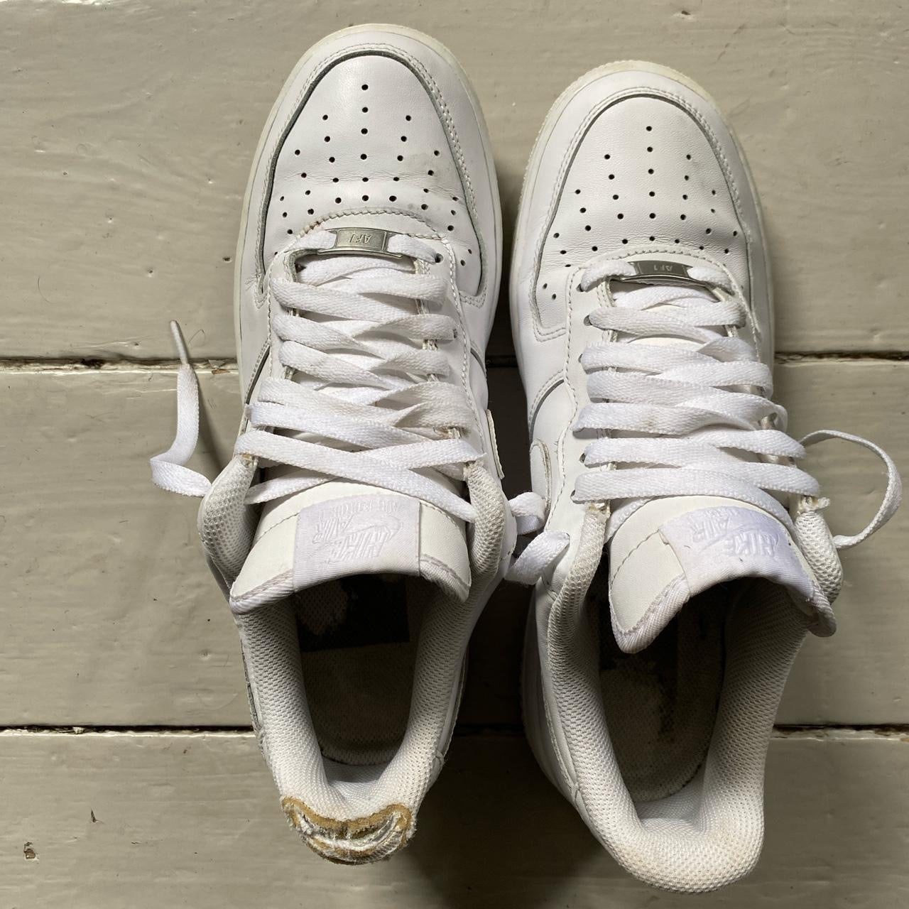 Nike Air Force 1 White (UK 8)