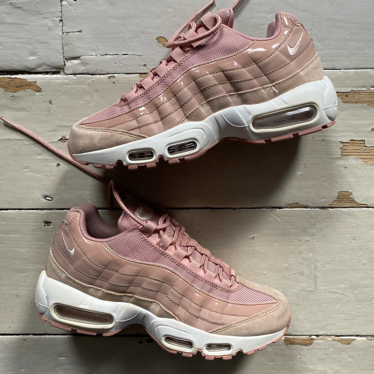 Nike Air Max 95 Pink (UK 6)