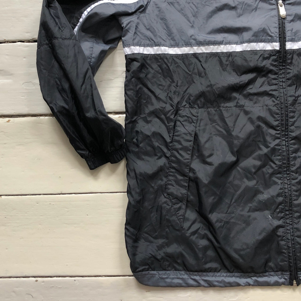 Nike Vintage Black and Grey Windbreaker (XXL)