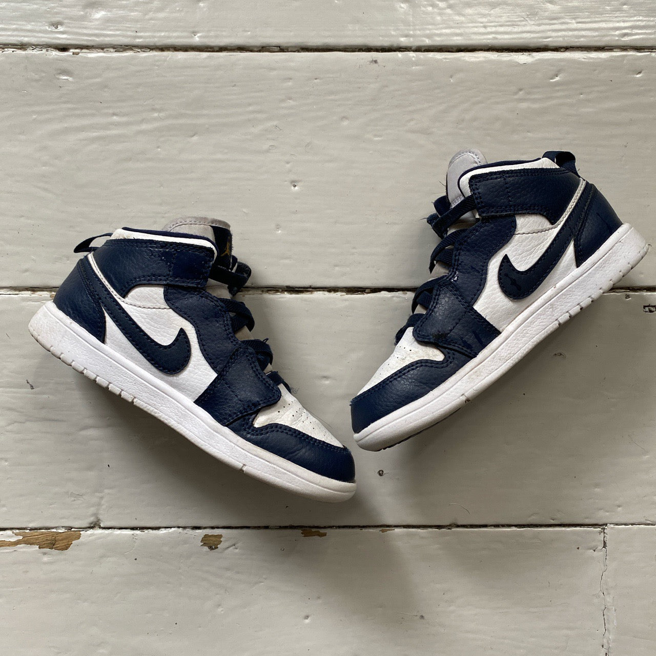 Nike Jordan 1 Kids (UK 12.5)