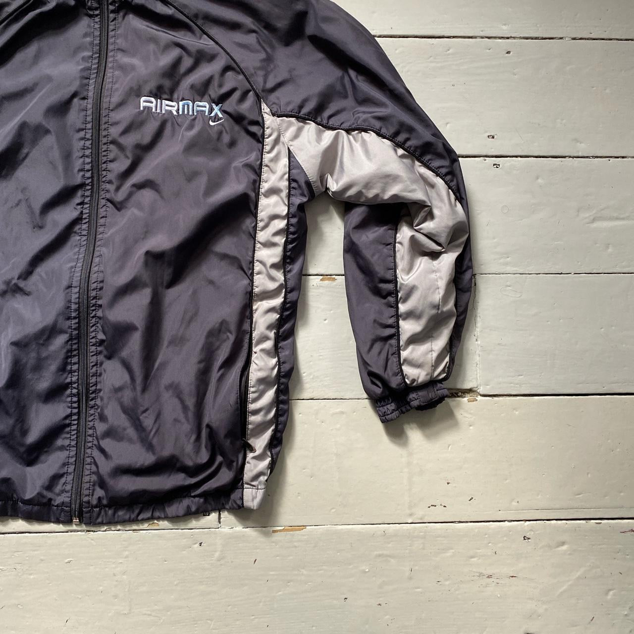 Nike Vintage Air Max Padded Windbreaker (Medium)