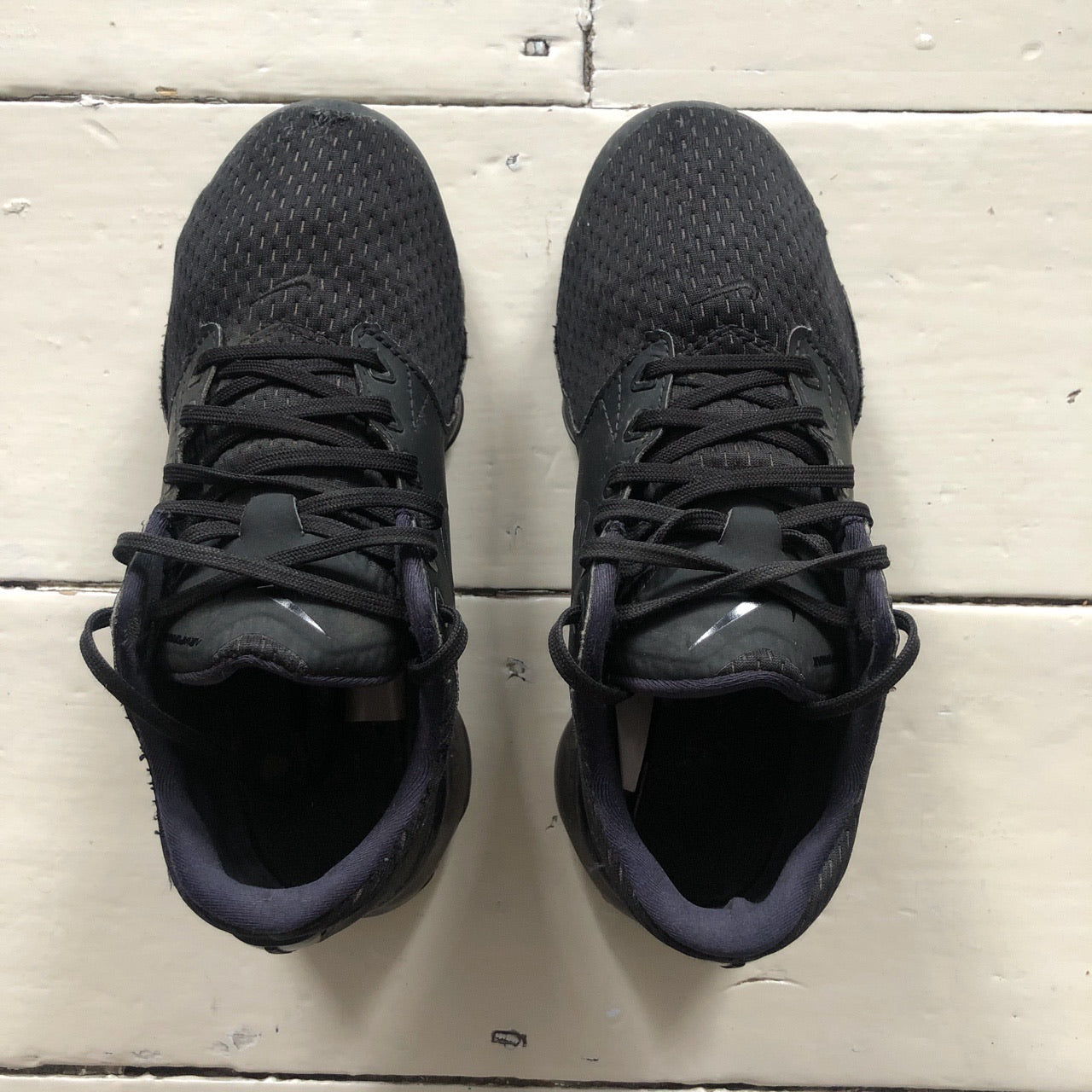 Nike Vapormax Black and Silver (UK 4)