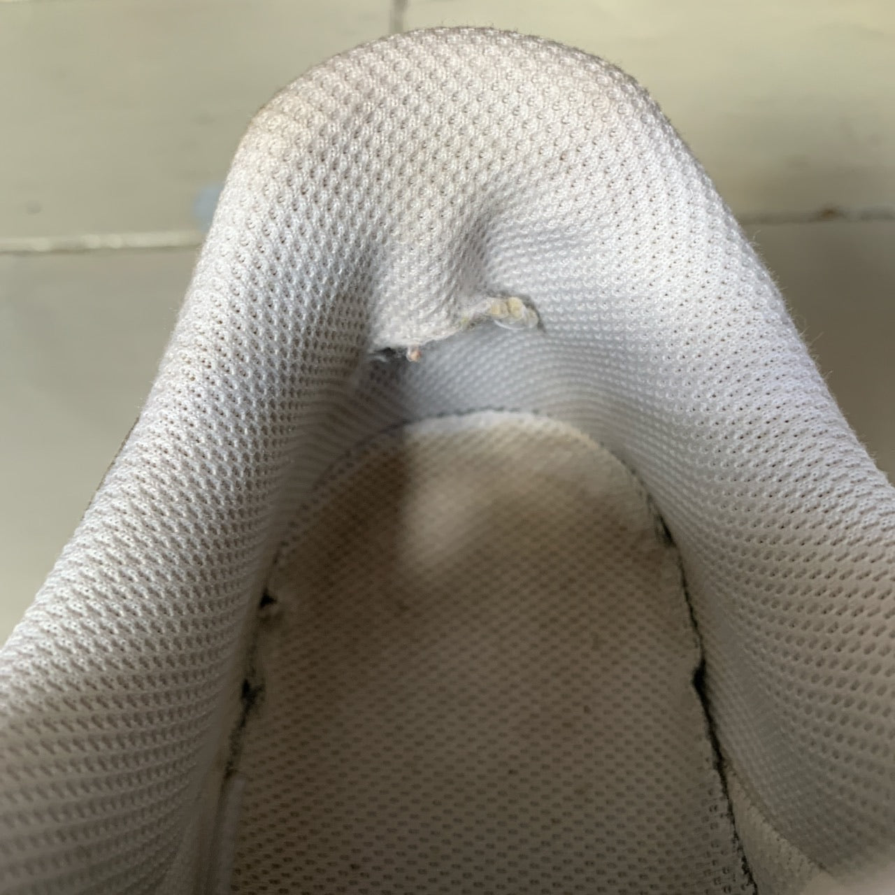 Nike Air Force 1 Triple White (UK 5.5)