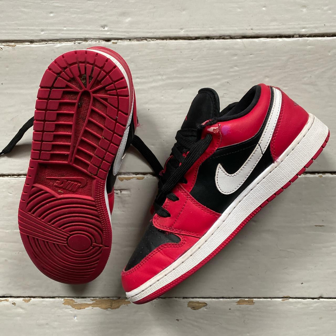 Jordan 1 Low Very Berry Red and Black (UK 6)