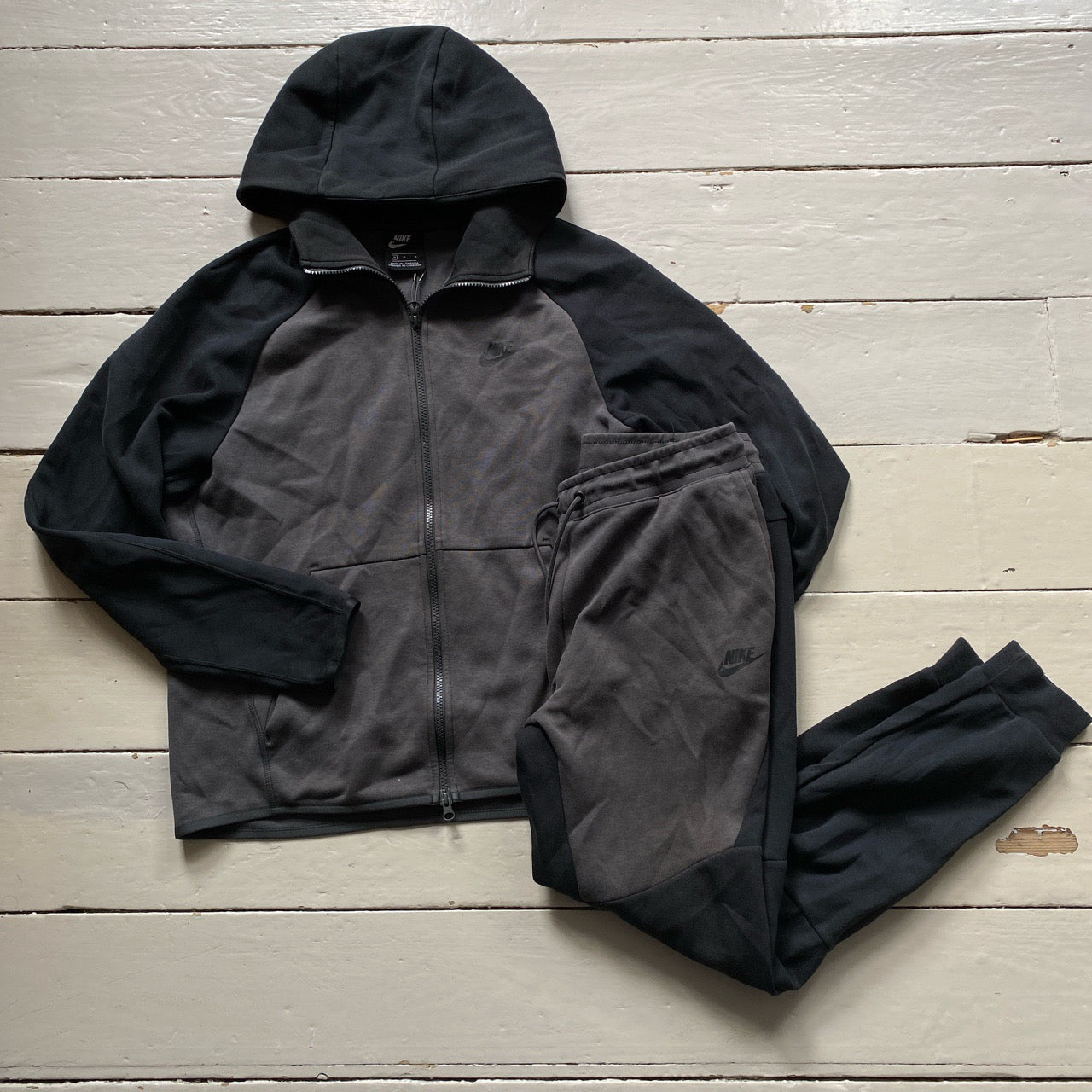 Nike Tech Fleece Grey/Black Old Season Full Tracksuit (Medium both)