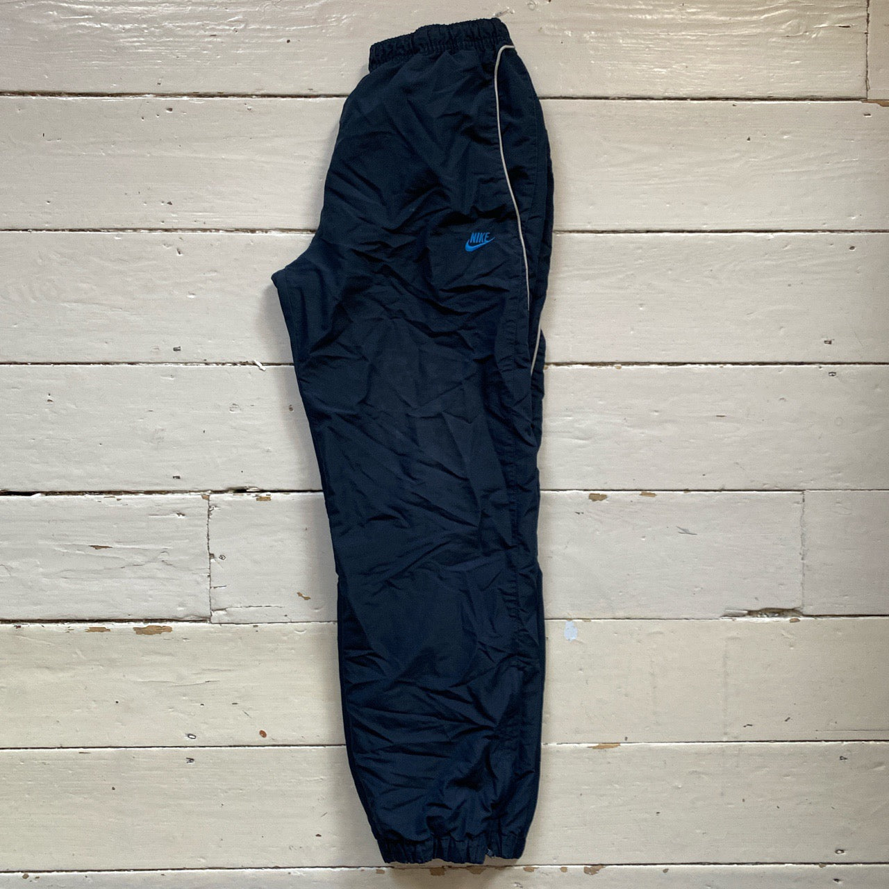 Nike Vintage Swoosh Shell Bottoms (Medium)
