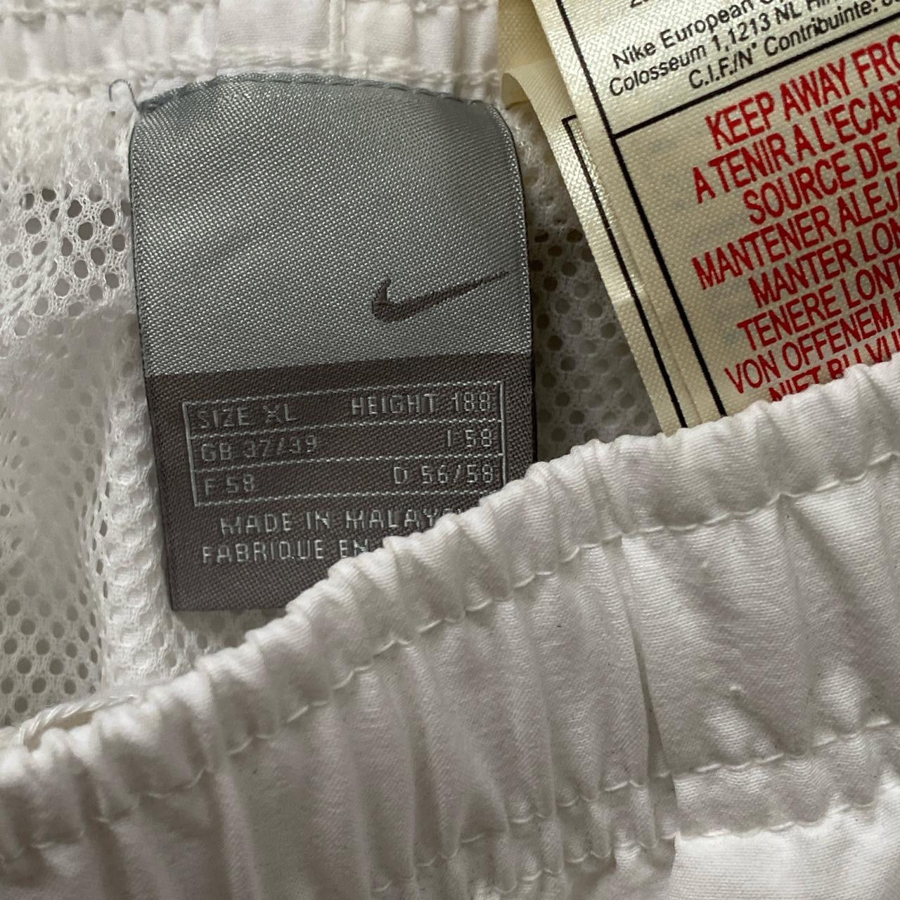 Nike Vintage White Shorts (XL)