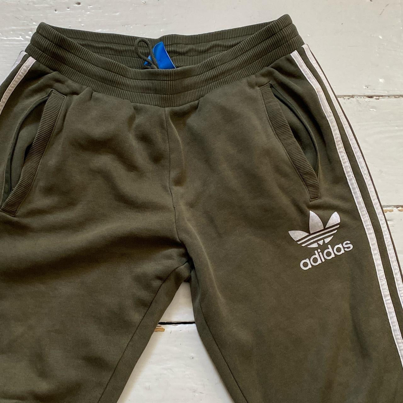Adidas Originals Green Joggers (Medium)