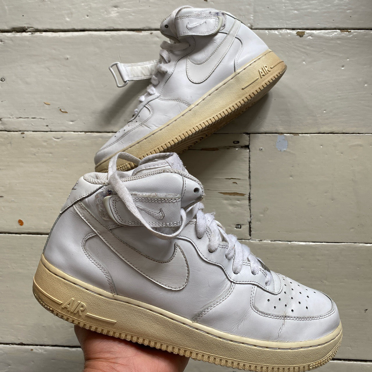 Nike Air Force 1 Mid White (UK 9)