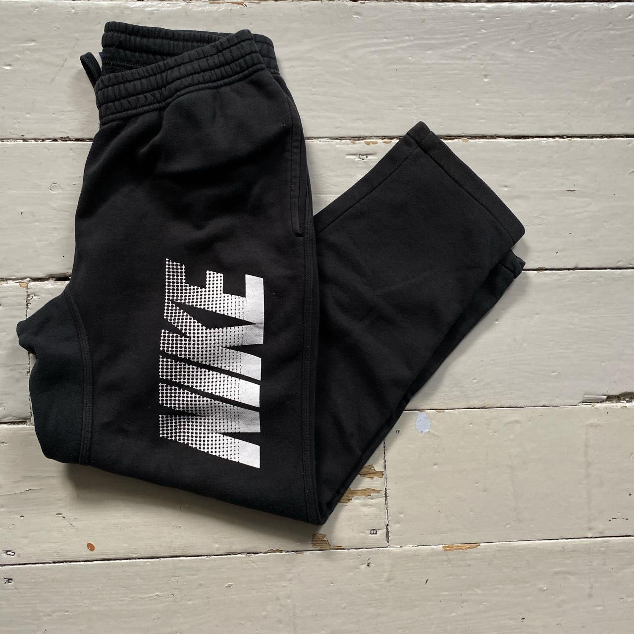 Nike Club Black Joggers (Medium)