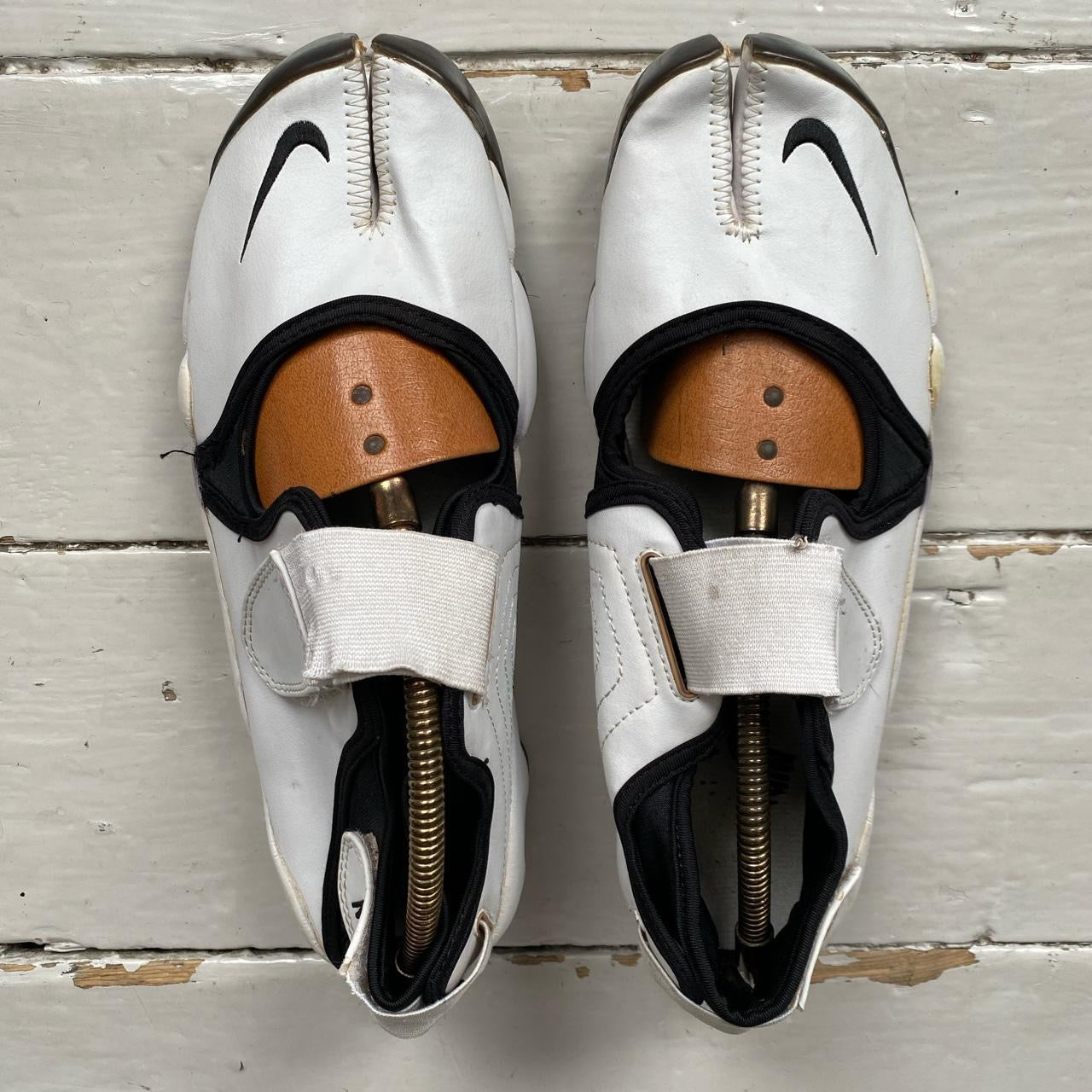 Nike Air Rift White and Black (UK 11)