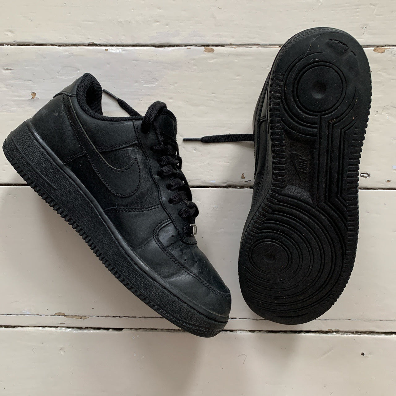 Nike Air Force 1 Black (UK 7)