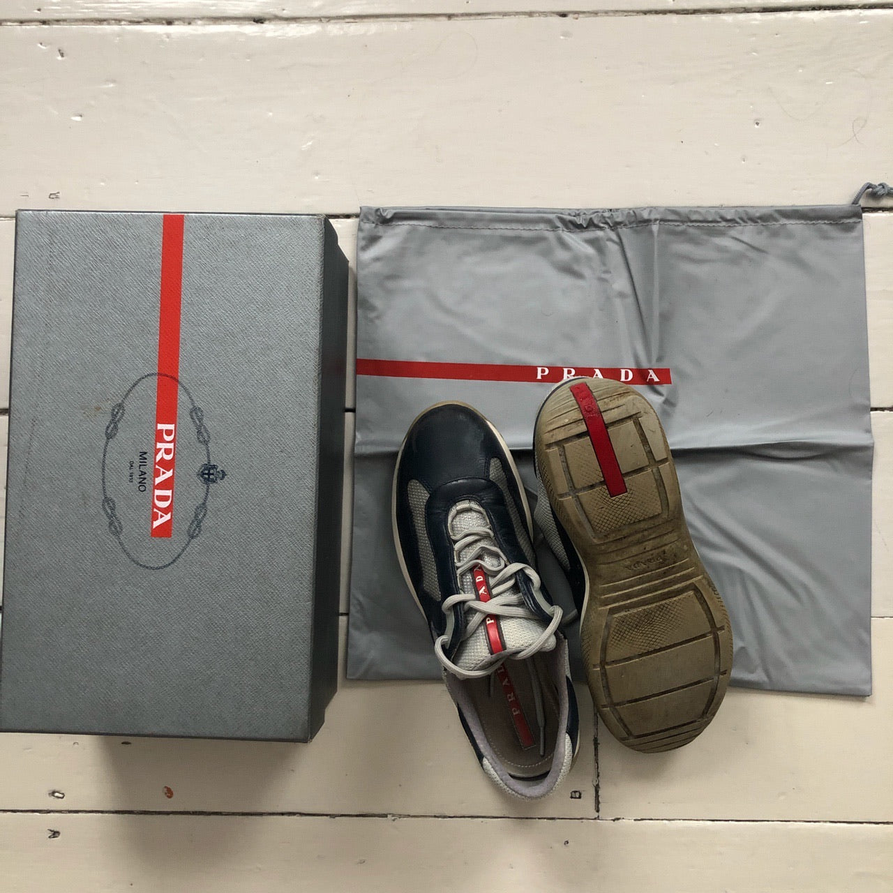 Prada Americas Cup Navy (UK 7)