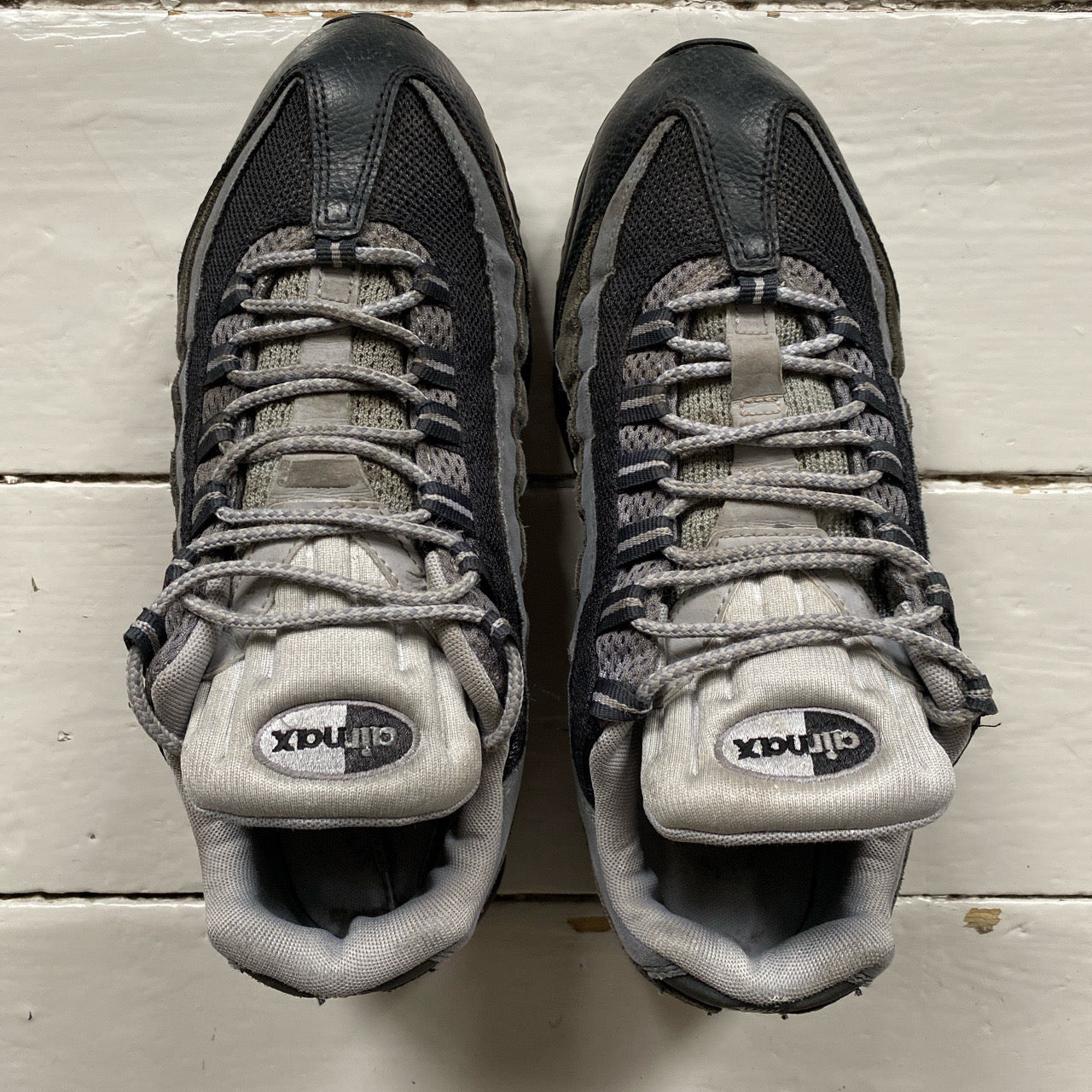 Nike Air Max 95 Grey and Black (UK 9)