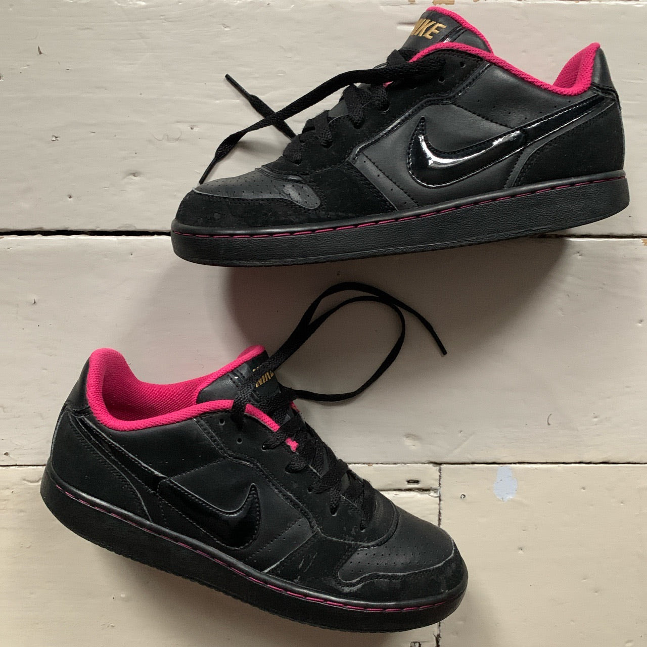 Nike Court Black and Pink (UK 7)