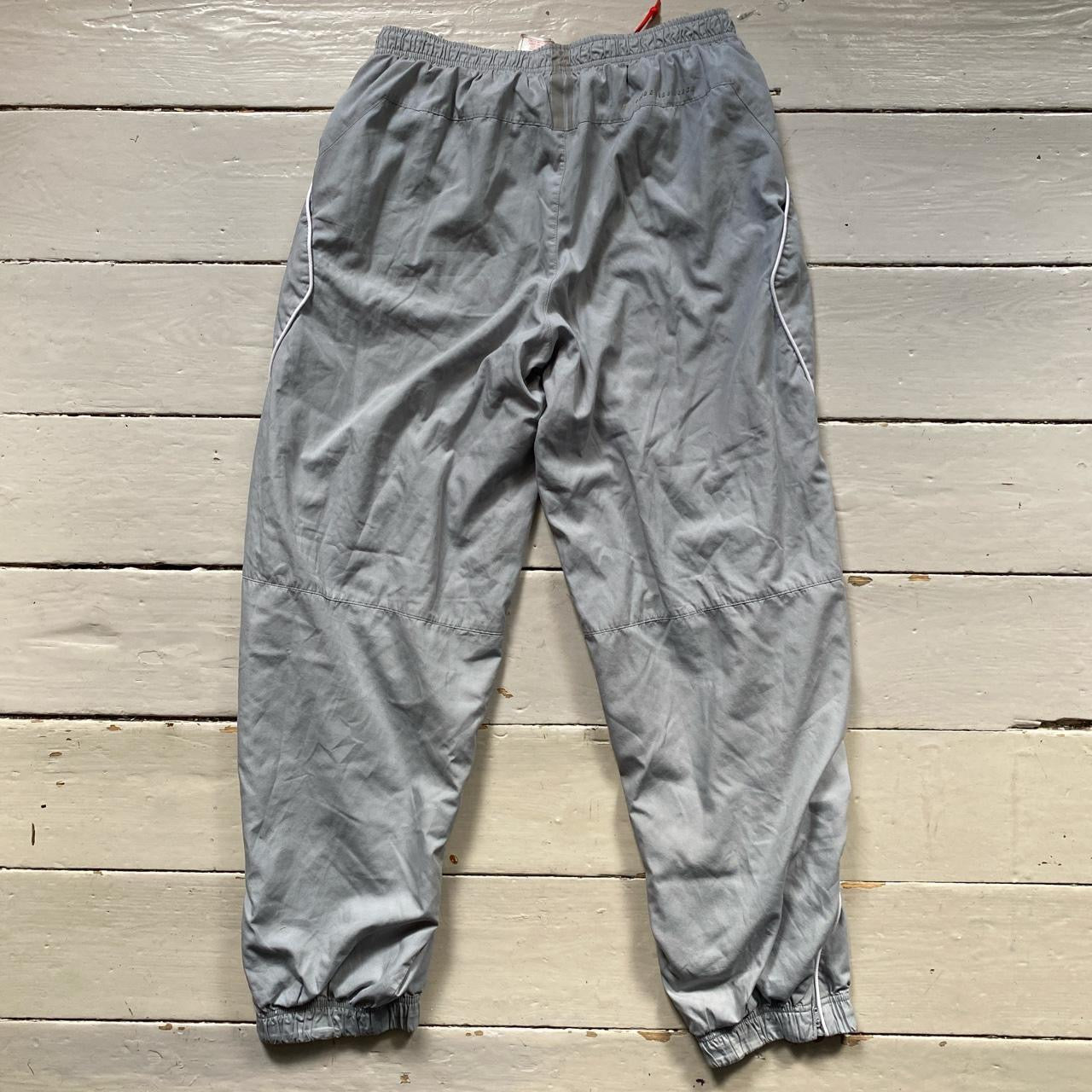 Nike Vintage Silver Silver Shell Bottoms (Large)