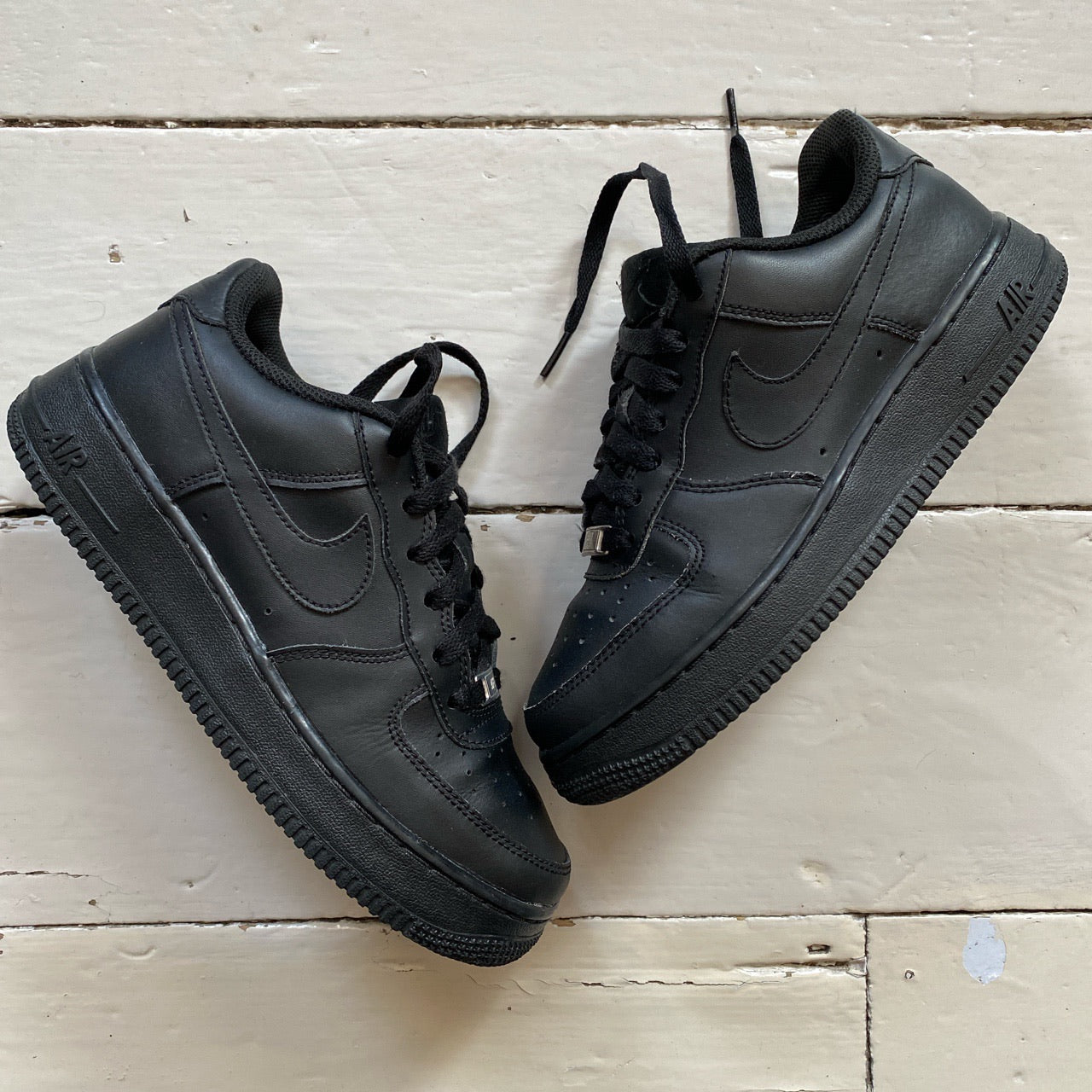 Nike Air Force 1 Black (UK 5.5)