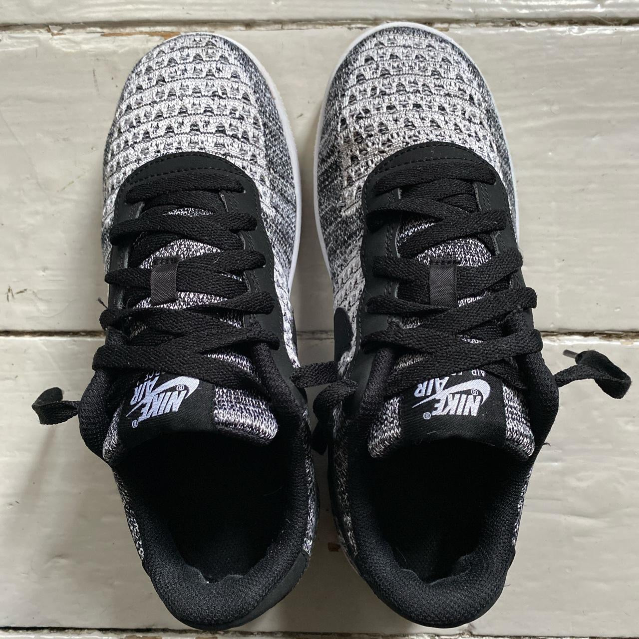 Nike Air Force 1 Flyknit (UK 6)