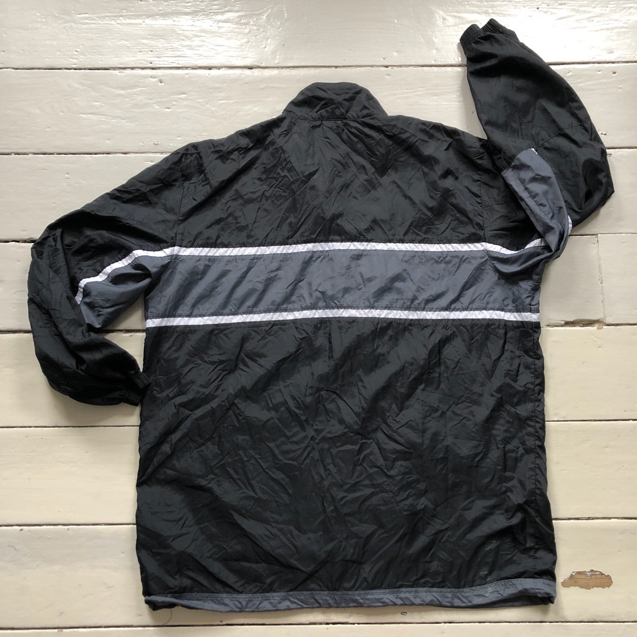 Nike Vintage Black and Grey Windbreaker (XXL)
