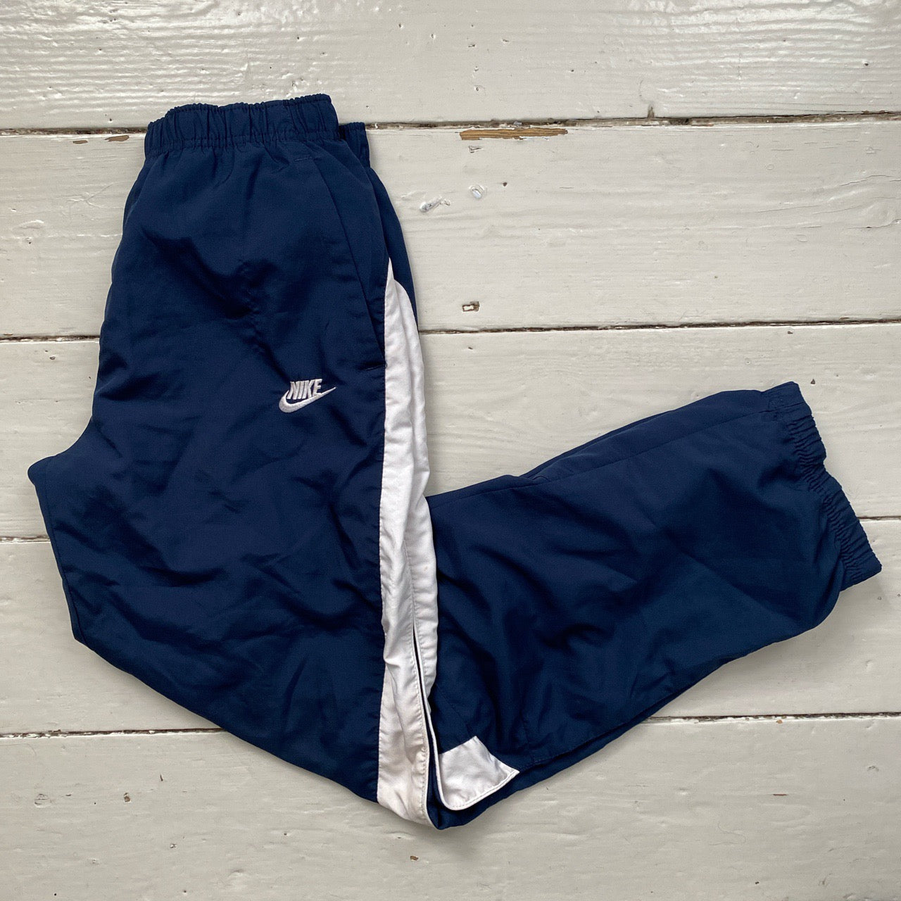Nike Navy Shell Bottoms (Womens Small)
